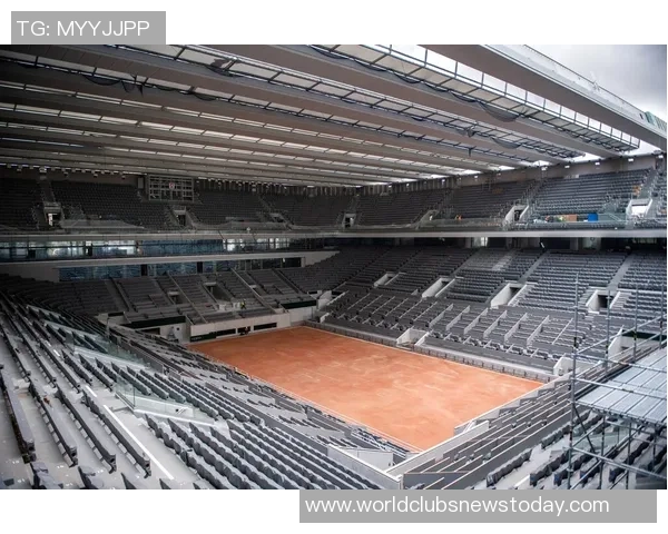 帕奎塔引领新风潮球场内外展现无限魅力与潜力